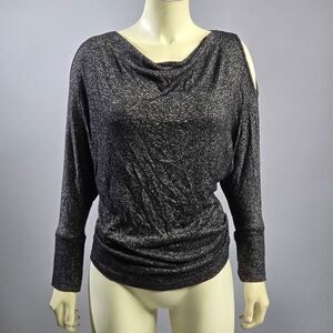 Cha Cha Vente  Black Longsleeve Top (Rack4)